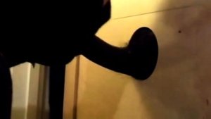 BBC getting sucked at homemade glory hole with CIM