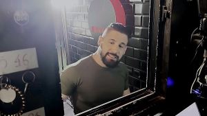 ¡Y si me enseñas?