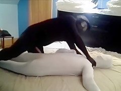 Black zentai vs White zentai