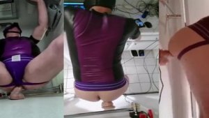 Huge dildo play pup in latex