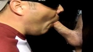 Pulsating Nuts – Glory Hole Handjob and Blowjob Amateur Vide
