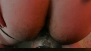 🔴 Obedient dog gets fucked with a toy in her ass, sucks cock and licks feet.